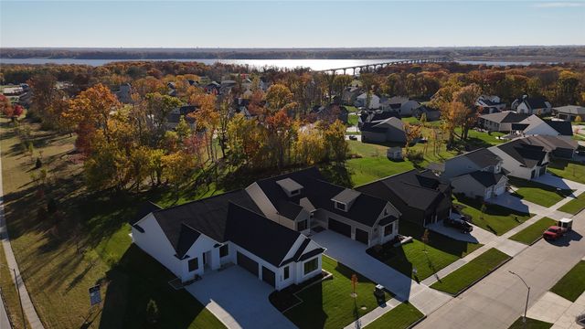 605 Pelican Drive, Polk City, IA 50226