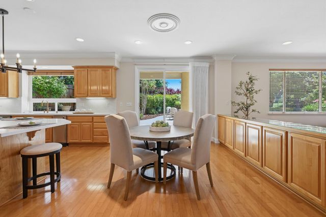 2228 Belvedere Cir, Roseville, CA 95678
