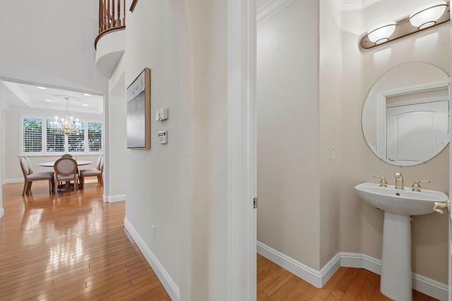 2228 Belvedere Cir, Roseville, CA 95678