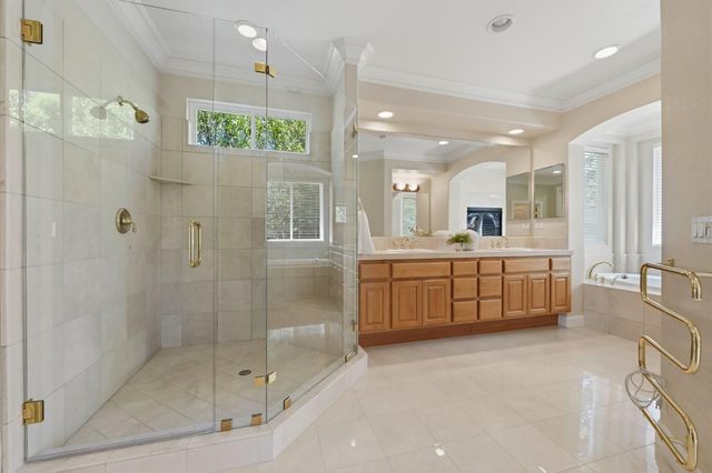 2228 Belvedere Cir, Roseville, CA 95678