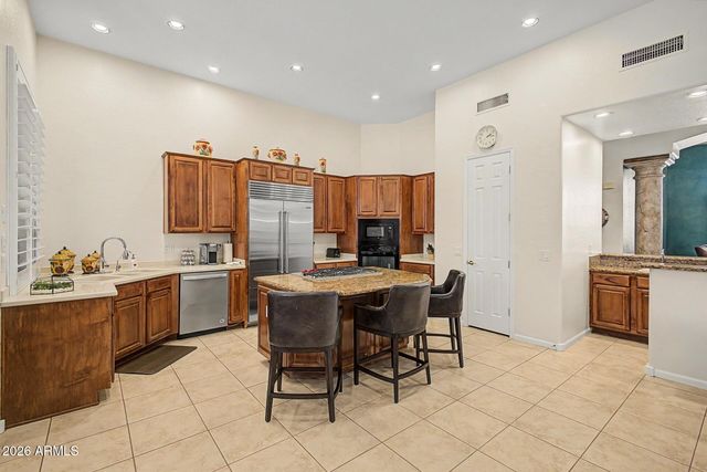 1050 N KRISTIN Lane, Chandler, AZ 85226