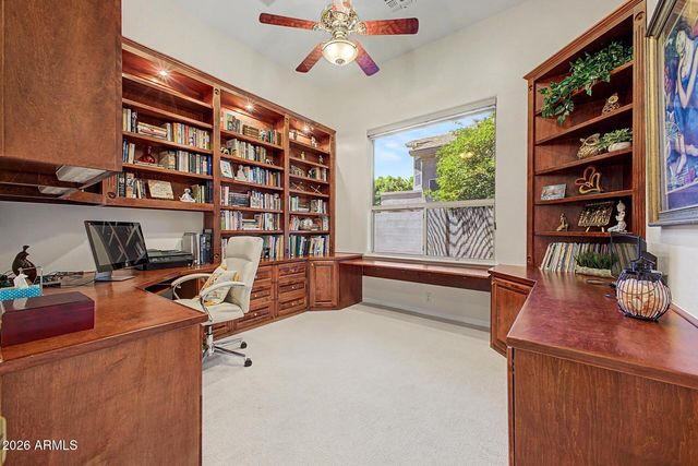 1050 N KRISTIN Lane, Chandler, AZ 85226