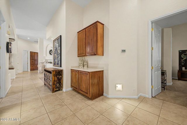 1050 N KRISTIN Lane, Chandler, AZ 85226