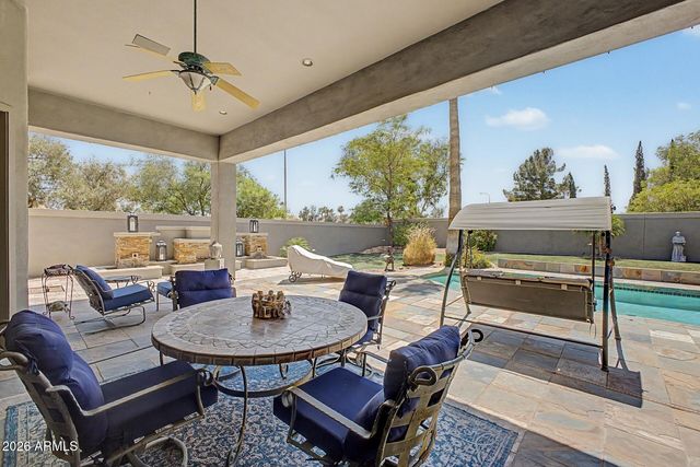 1050 N KRISTIN Lane, Chandler, AZ 85226