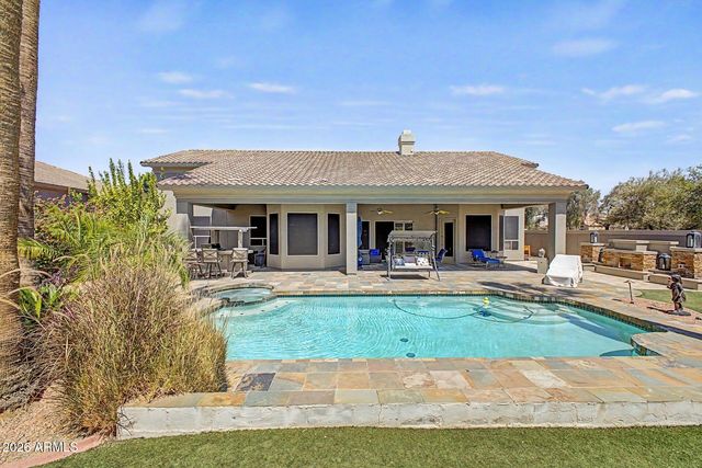 1050 N KRISTIN Lane, Chandler, AZ 85226