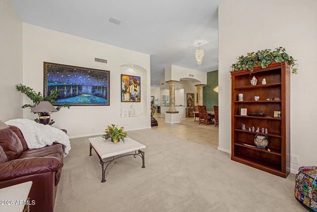 1050 N KRISTIN Lane, Chandler, AZ 85226