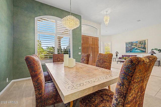 1050 N KRISTIN Lane, Chandler, AZ 85226