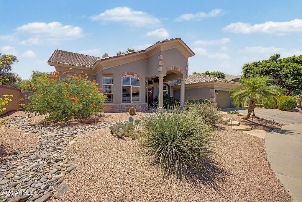 1050 N KRISTIN Lane, Chandler, AZ 85226