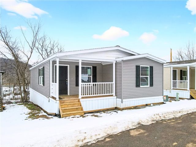 15 Surf Drive, Forward Twp, PA 15020