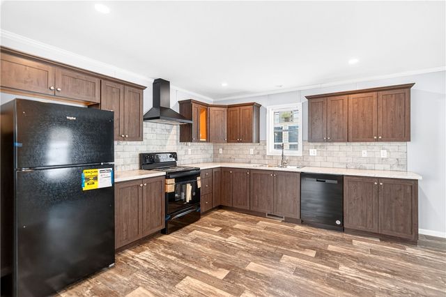 15 Surf Drive, Forward Twp, PA 15020