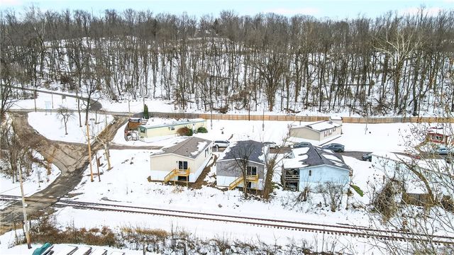 15 Surf Drive, Forward Twp, PA 15020