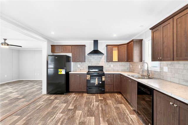 15 Surf Drive, Forward Twp, PA 15020