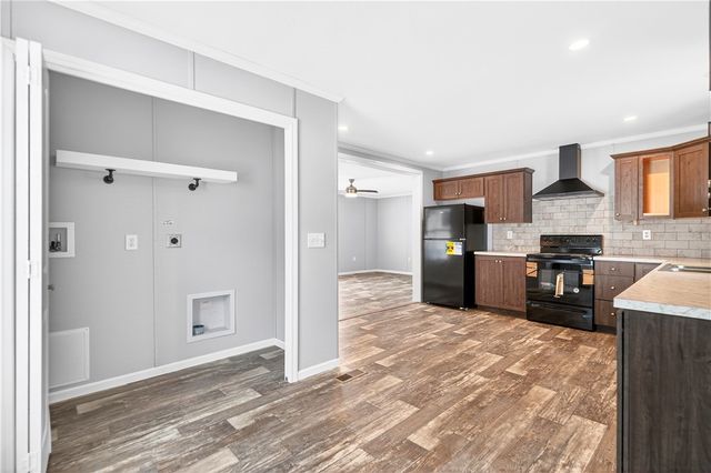 15 Surf Drive, Forward Twp, PA 15020