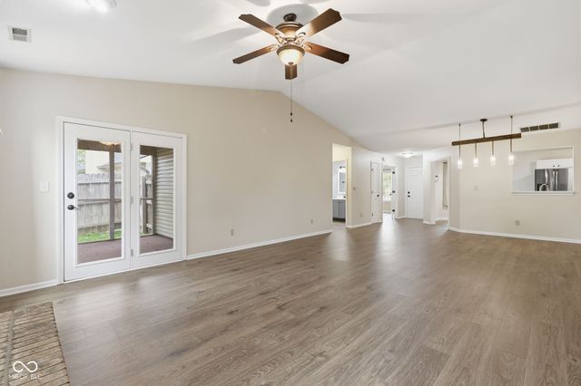 7141 Bracken Lane, Indianapolis, IN 46239
