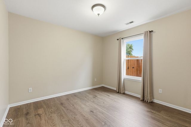 7141 Bracken Lane, Indianapolis, IN 46239