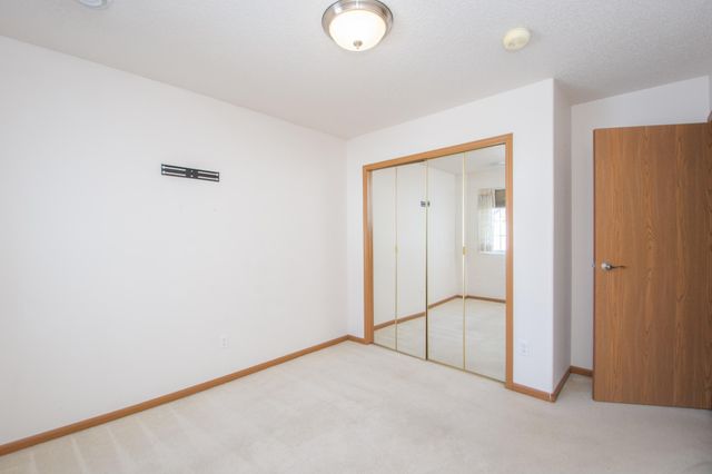 845 12th Avenue W, West Fargo, ND 58078