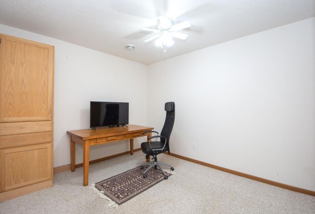 845 12th Avenue W, West Fargo, ND 58078