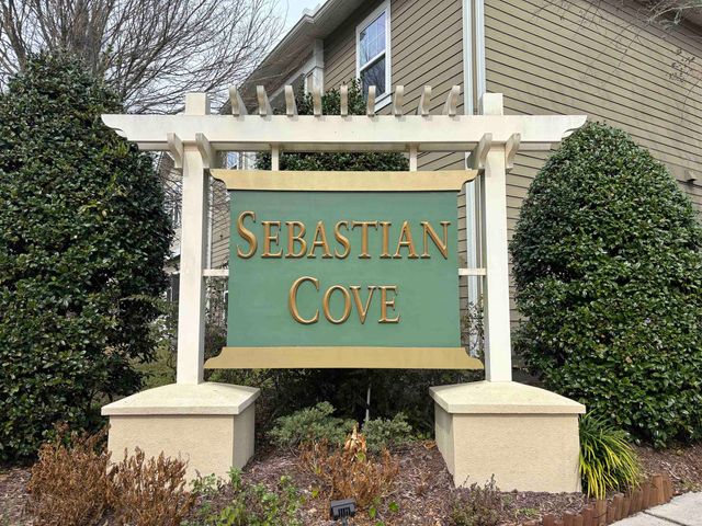 240 Golden Lake Loop, St Augustine, FL 32084