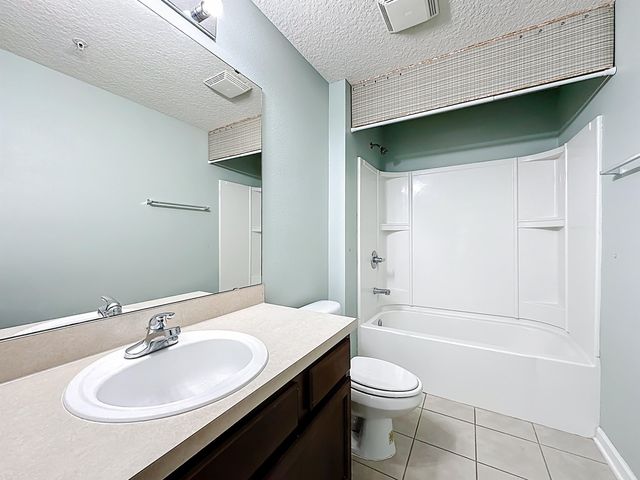 240 Golden Lake Loop, St Augustine, FL 32084