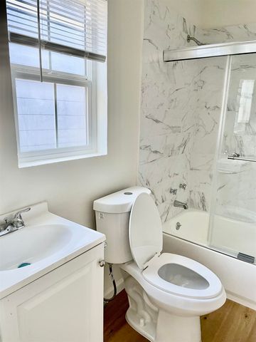 1507 Prince St, Berkeley, CA 94703