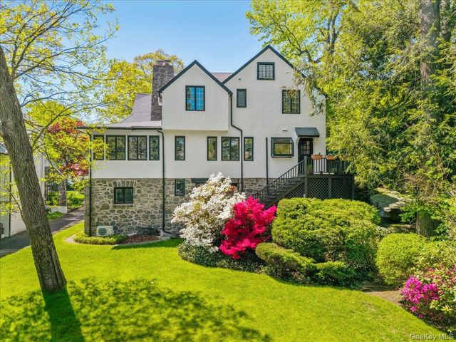 144 N Chatsworth Avenue, Larchmont, NY 10538