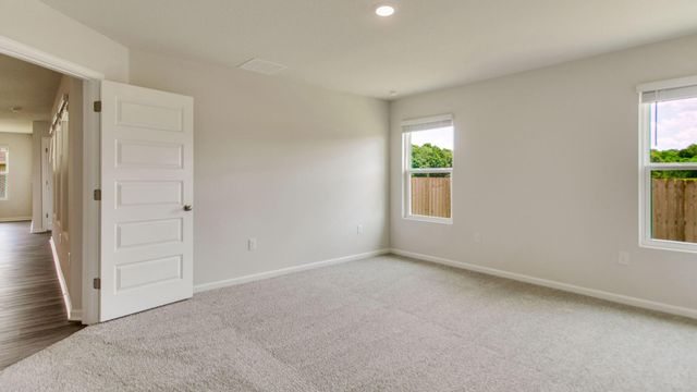 5749 Dearing Street, Crestview, FL 32539