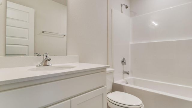 5749 Dearing Street, Crestview, FL 32539