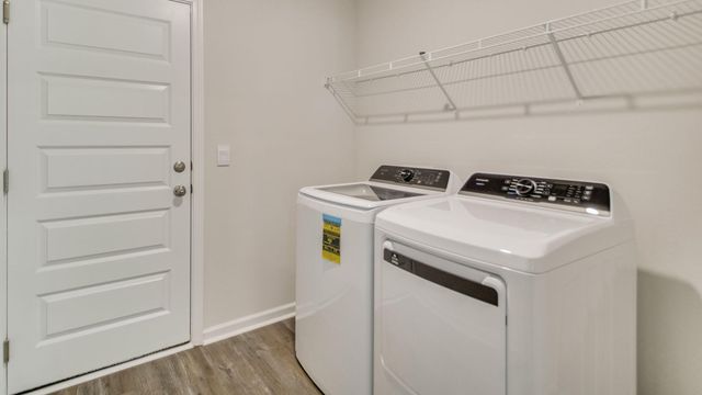 5749 Dearing Street, Crestview, FL 32539