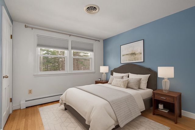 5 Maple Avenue, Atkinson, NH 03811