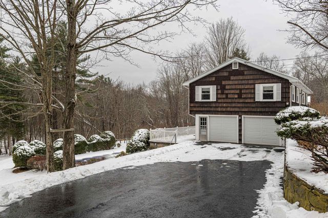 5 Maple Avenue, Atkinson, NH 03811