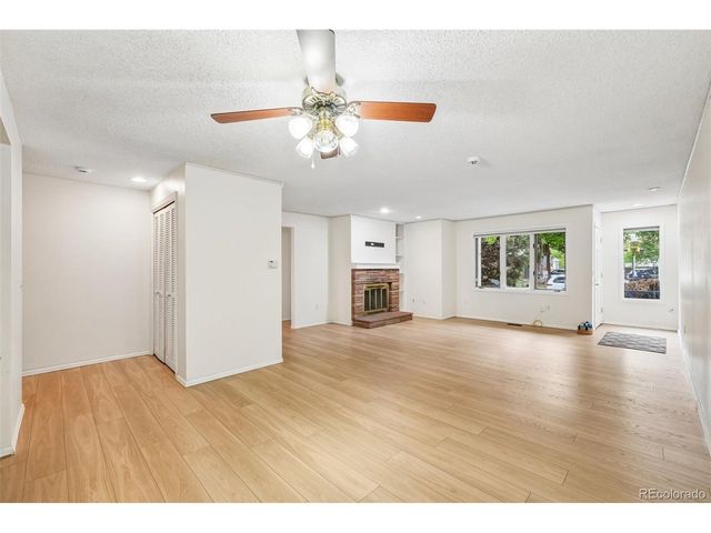 400 Emery St 103, Longmont, CO 80501
