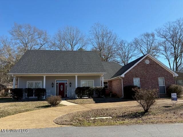 146 Richmond Drive, Florence, MS 39073