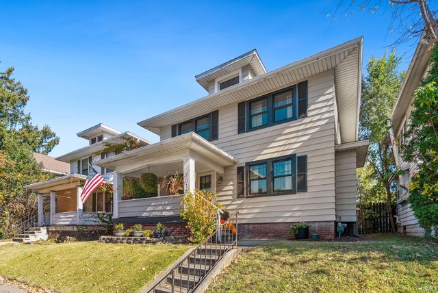 2018 Bayer Avenue, Fort Wayne, IN 46805