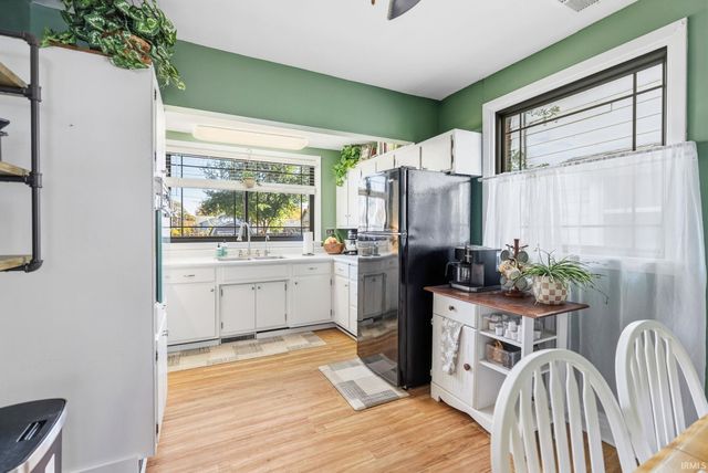 2018 Bayer Avenue, Fort Wayne, IN 46805