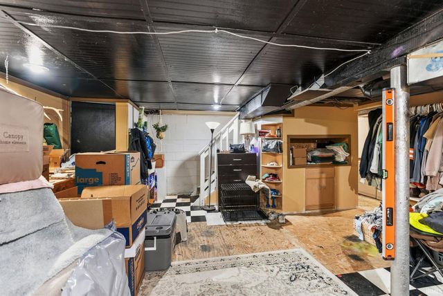 2018 Bayer Avenue, Fort Wayne, IN 46805