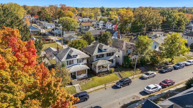 2018 Bayer Avenue, Fort Wayne, IN 46805