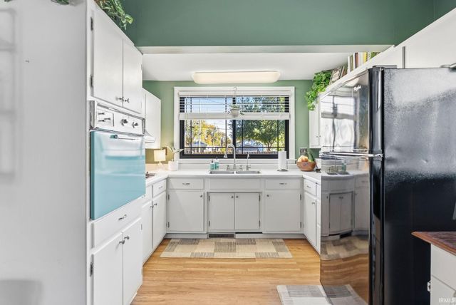 2018 Bayer Avenue, Fort Wayne, IN 46805