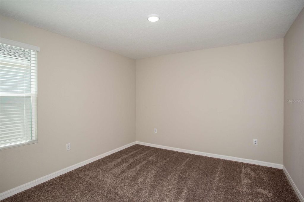 Image 21 of property listing at 2167 LAWSON WAY, Zephyrhills, FL 33541