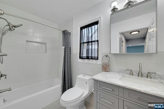 67 Central Avenue, Dumont, NJ 07628