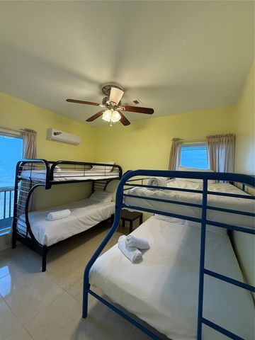 1111 Mabry Road, Gilchrist, TX 77617