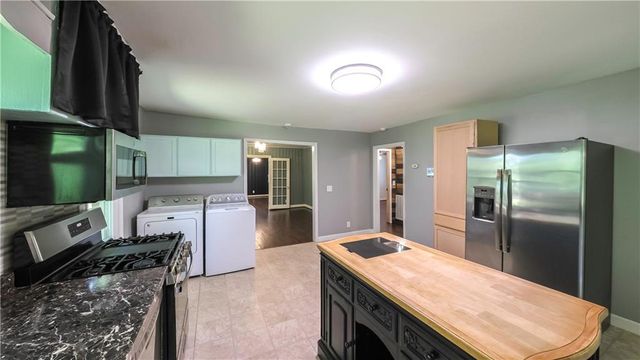 2986 Hilltop Dr, Buchanan, GA 30113