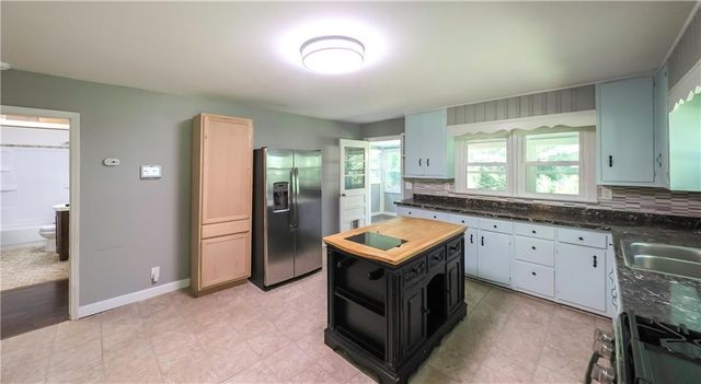 2986 Hilltop Dr, Buchanan, GA 30113