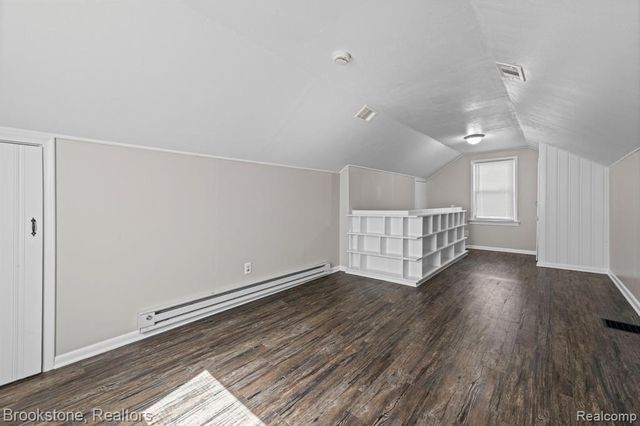 18099 Rosetta Avenue, Eastpointe, MI 48021