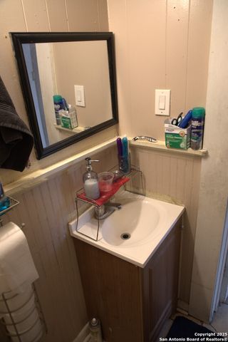 622 hackberry, San Antonio, TX 78203