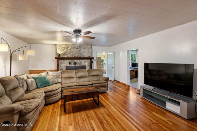 311 Lafayes WAY, Sagle, ID 83860
