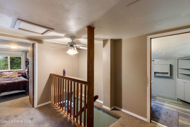 311 Lafayes WAY, Sagle, ID 83860
