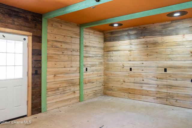 311 Lafayes WAY, Sagle, ID 83860