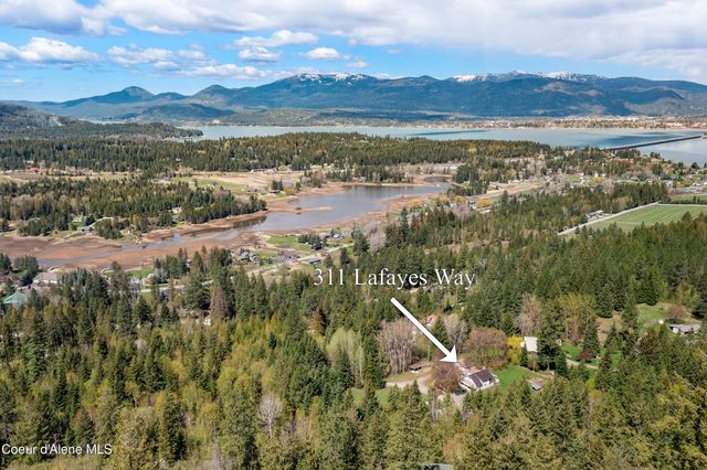 311 Lafayes WAY, Sagle, ID 83860