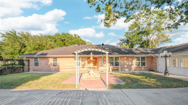 902 Ashford Parkway Parkway, Houston, TX 77077