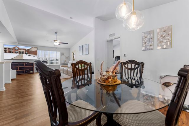 51876 E Pointe Lane, Chesterfield Twp, MI 48051